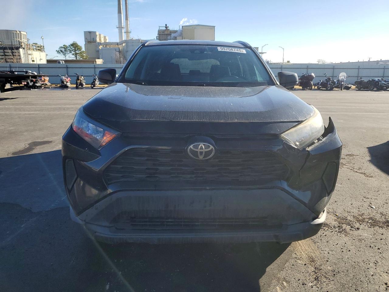 2019 TOYOTA RAV4 LE photo 5