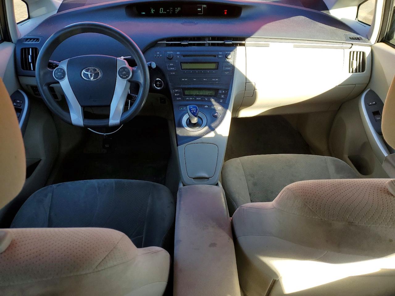 2010 TOYOTA PRIUS photo 22