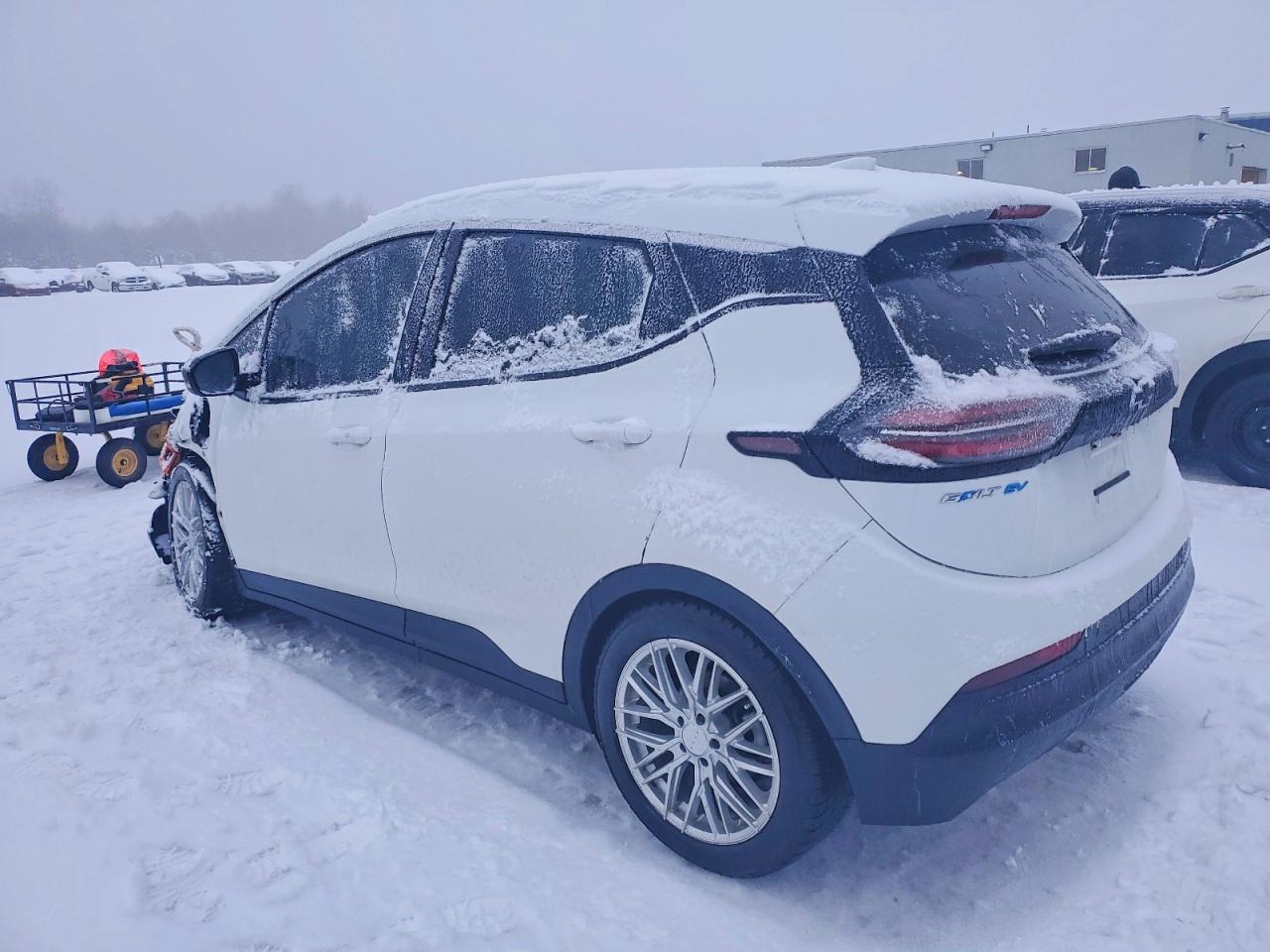2023 CHEVROLET BOLT EV 1LT photo 2