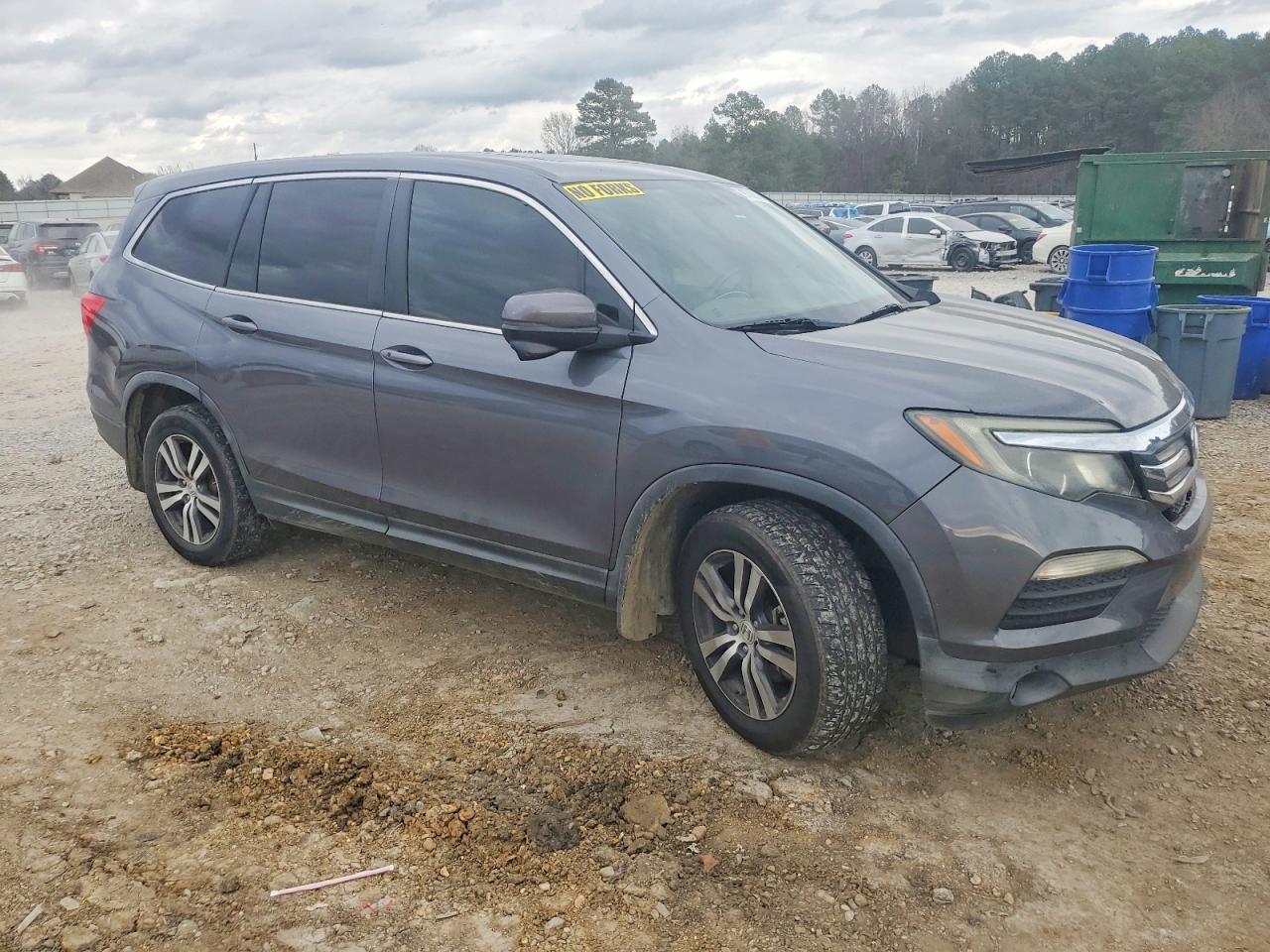 2016 HONDA PILOT EXL photo 4