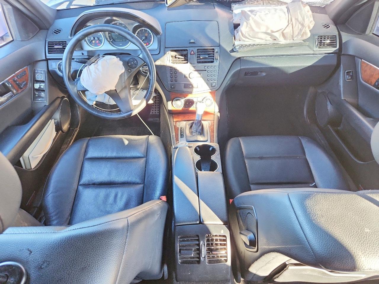 2011 MERCEDES-BENZ C 300 4MATIC photo 8