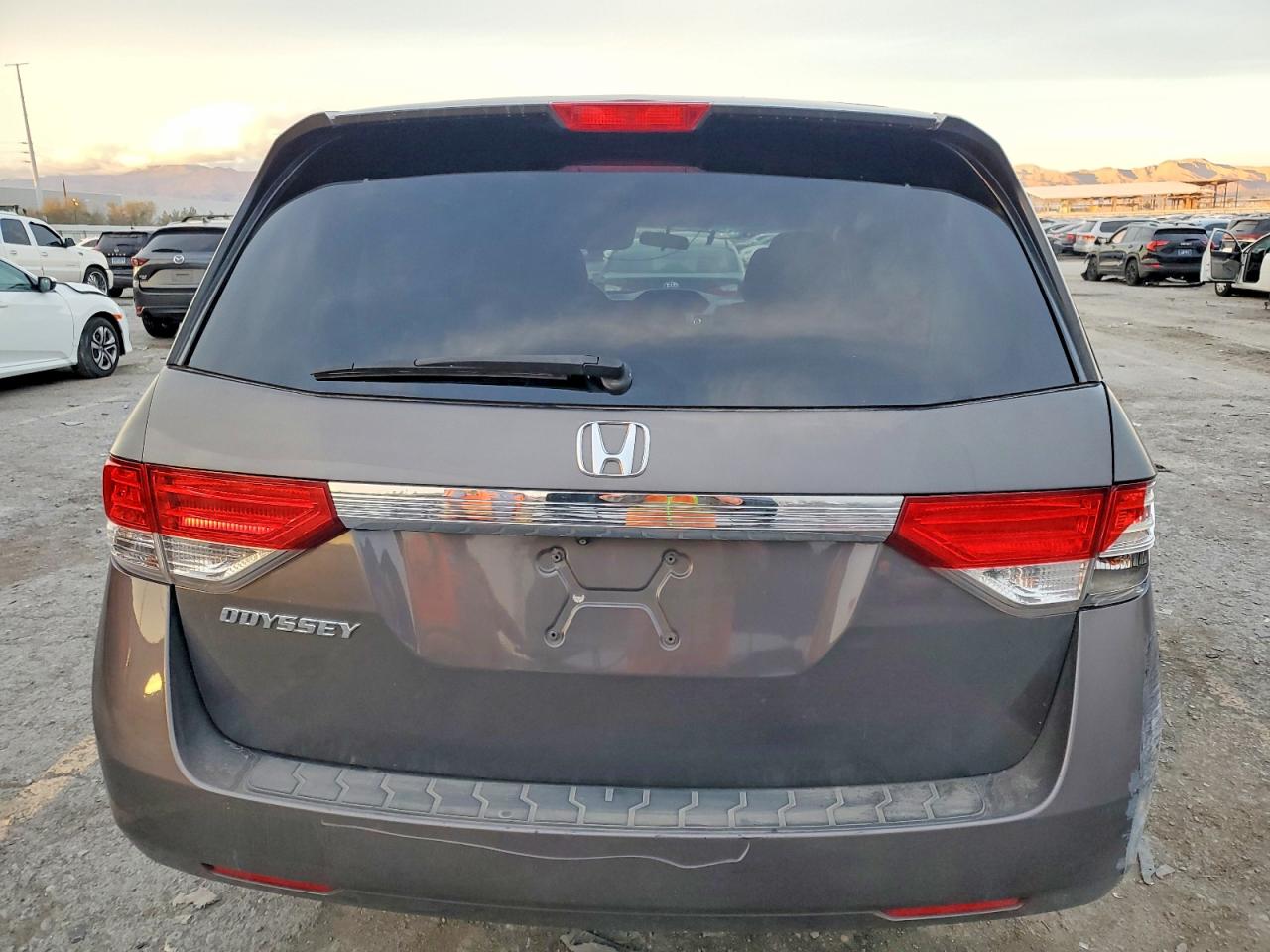 2016 HONDA ODYSSEY EX photo 11