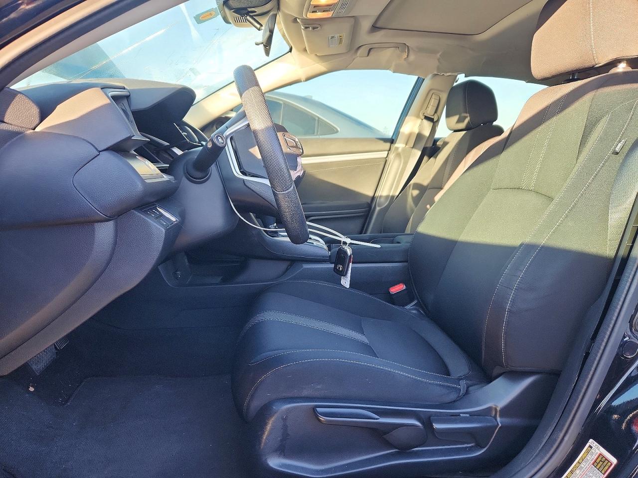 2017 HONDA CIVIC EX photo 7
