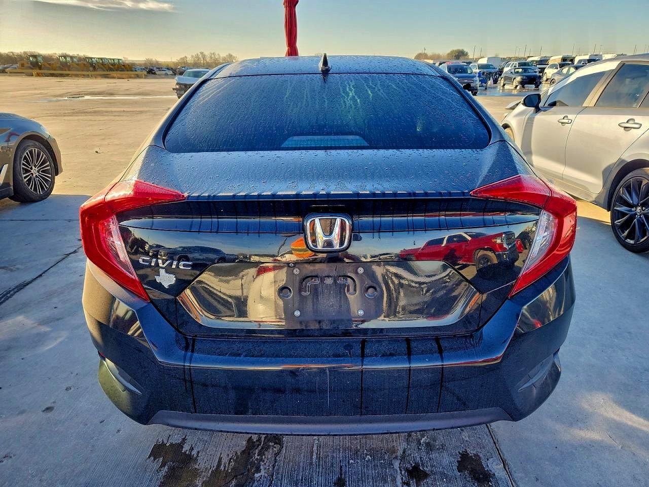 2017 HONDA CIVIC EX photo 6