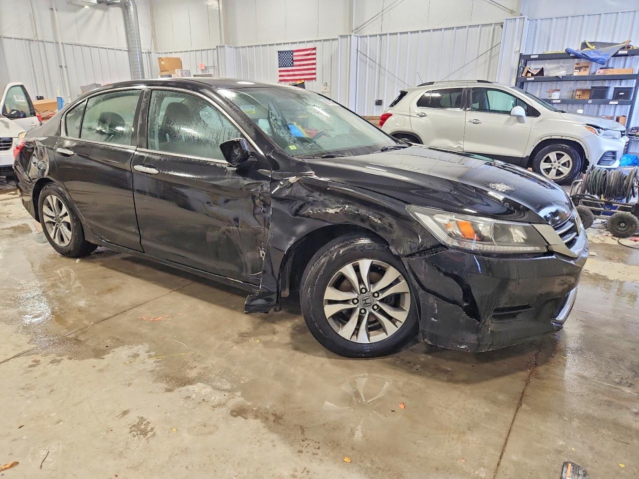 2013 HONDA ACCORD LX photo 4