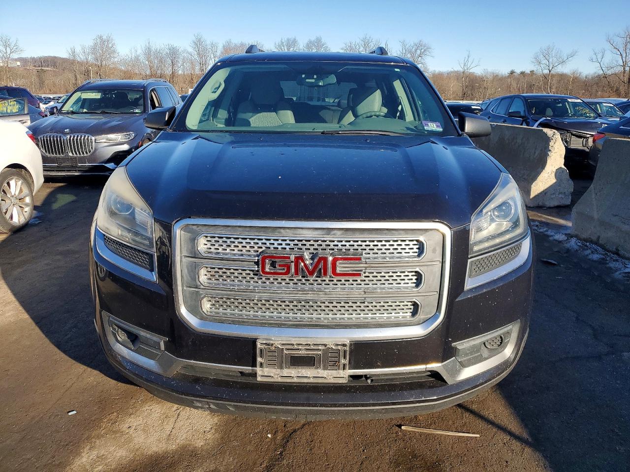 2014 GMC ACADIA SLE photo 5
