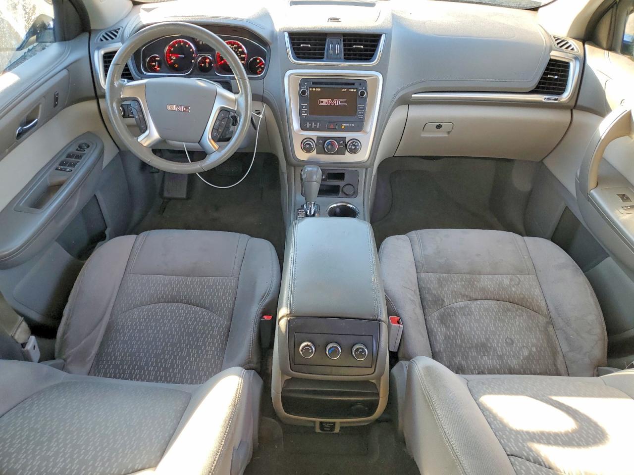 2014 GMC ACADIA SLE photo 8