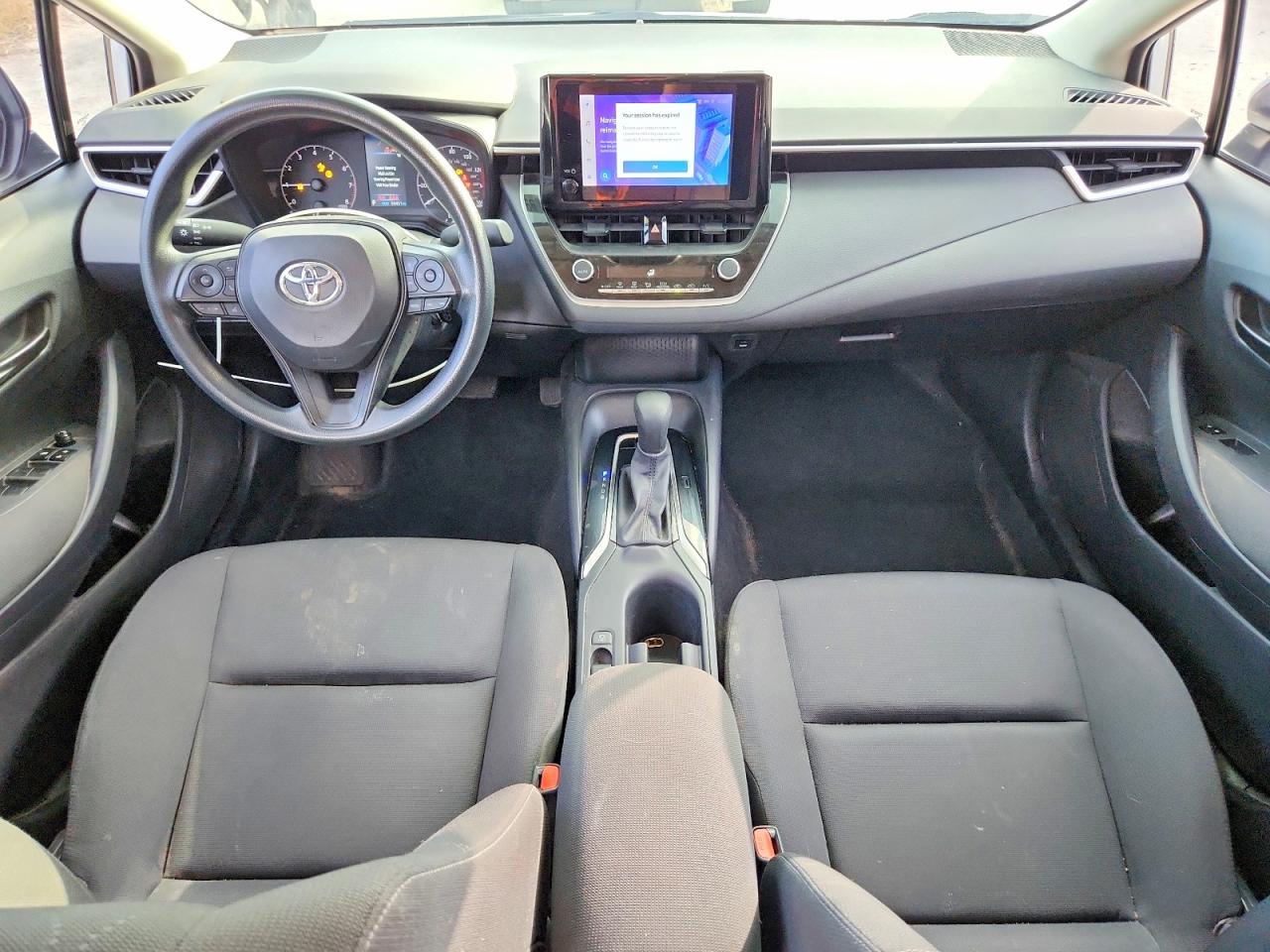 2024 TOYOTA COROLLA LE photo 8