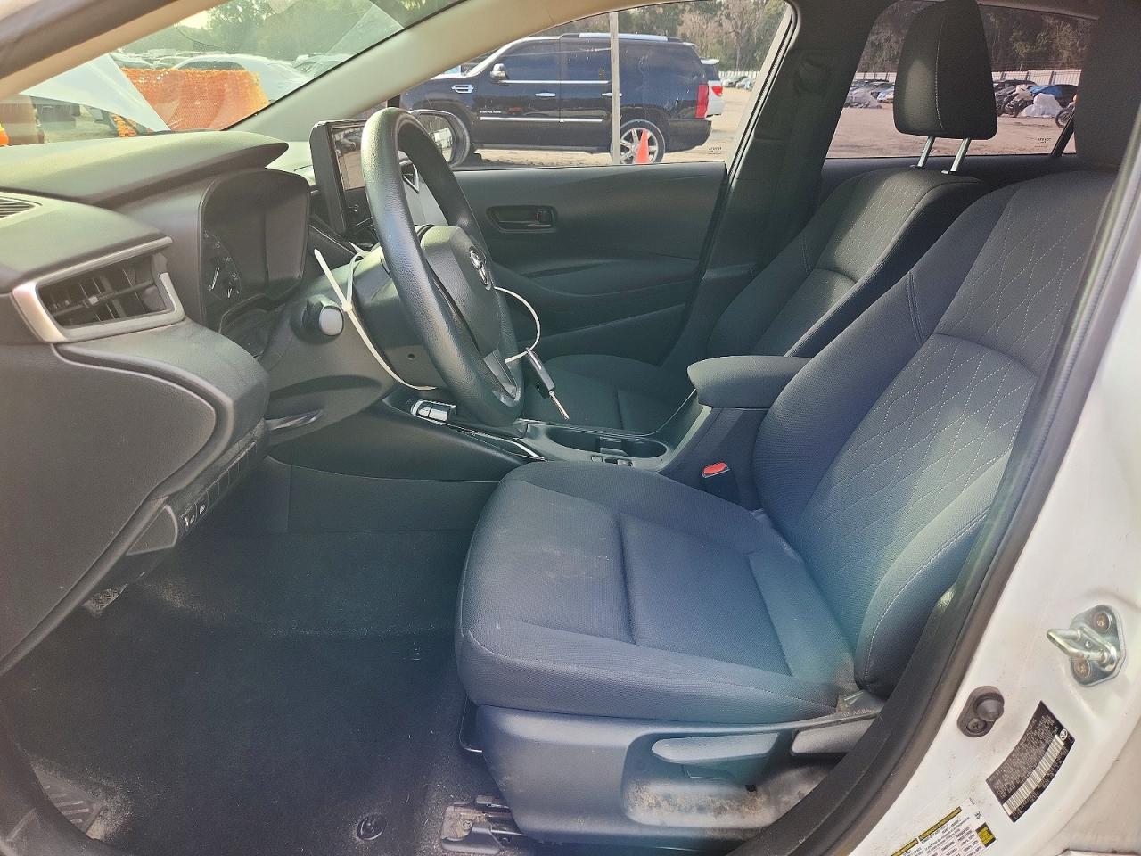 2024 TOYOTA COROLLA LE photo 7