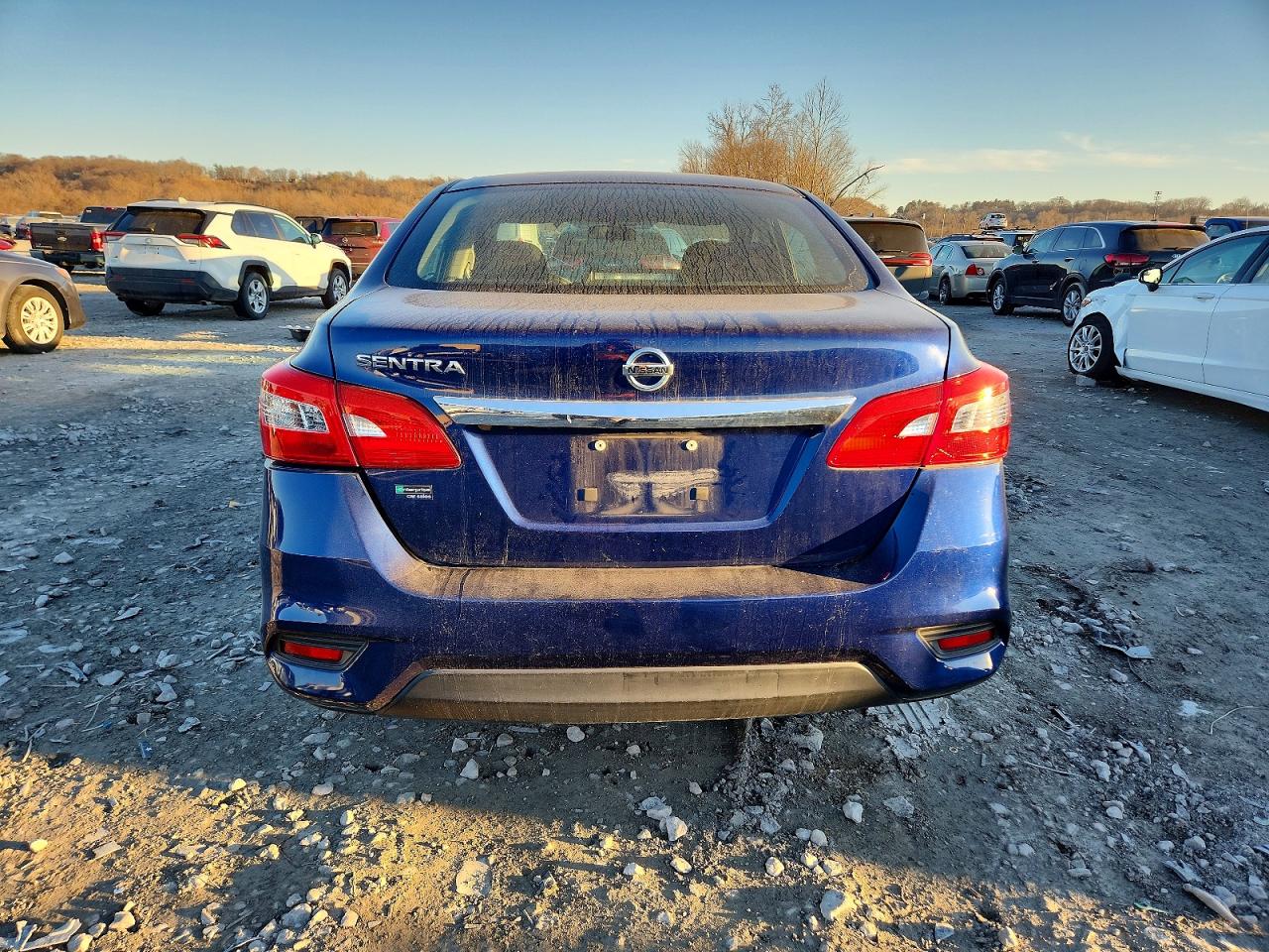 2016 NISSAN SENTRA S photo 6
