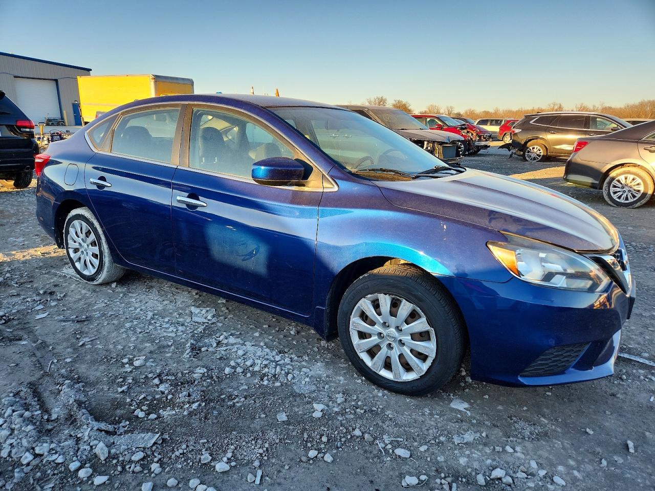 2016 NISSAN SENTRA S photo 4
