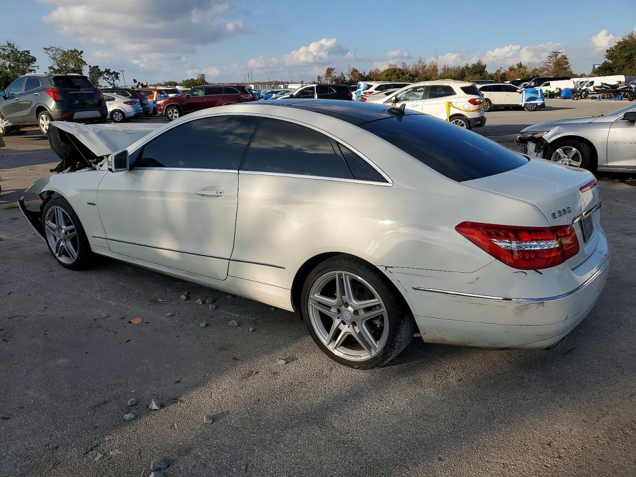 2012 MERCEDES-BENZ E 350 photo 2