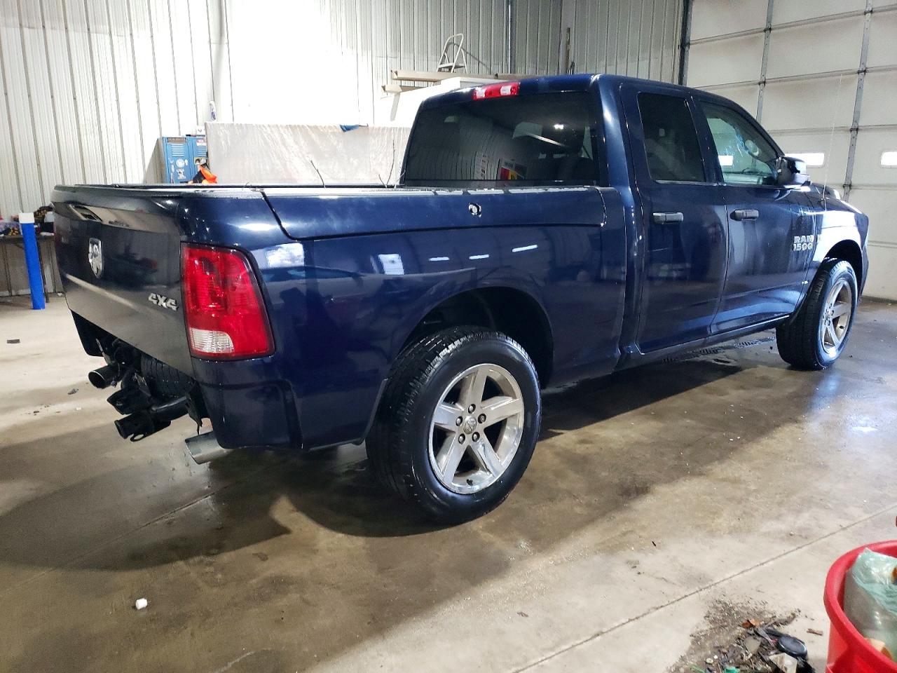 2014 RAM 1500 ST photo 3