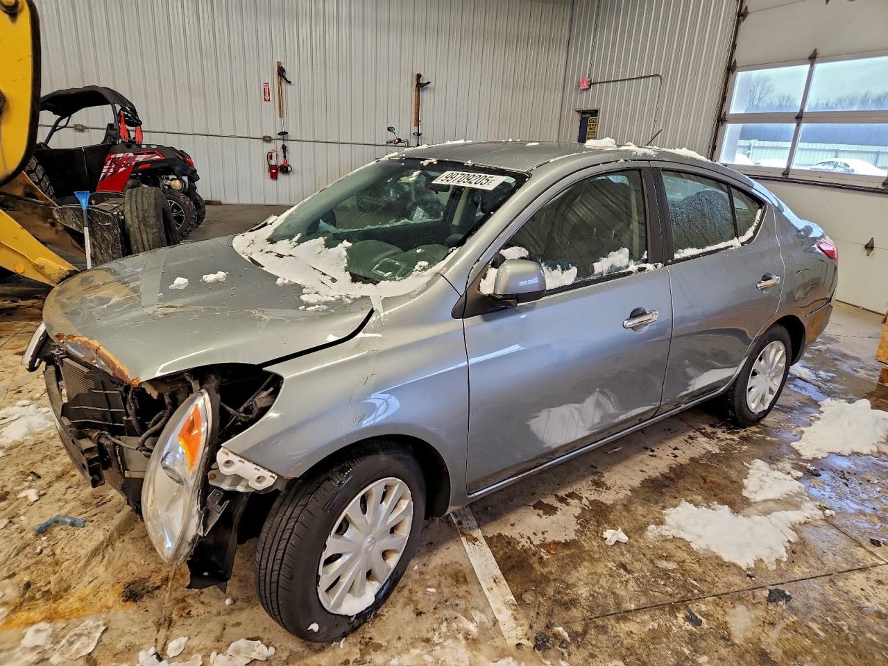 2012 NISSAN VERSA
