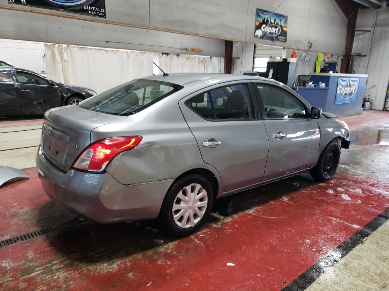 2012 NISSAN VERSA S photo 3
