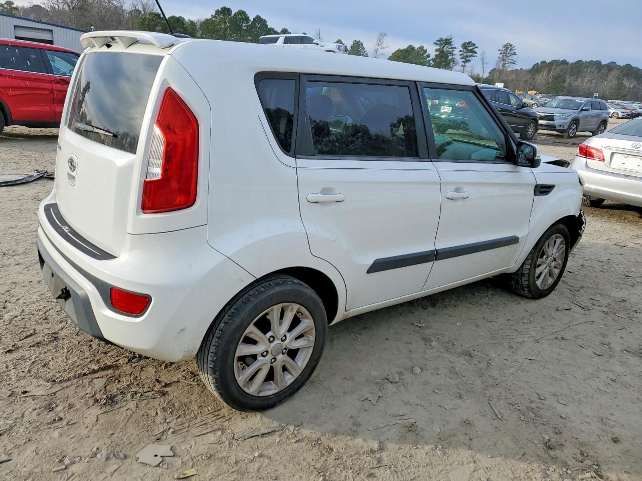 2012 KIA SOUL + photo 3