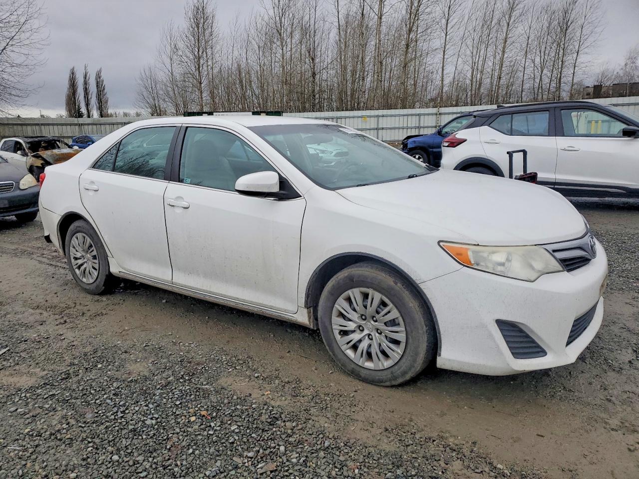 2012 TOYOTA CAMRY BASE photo 4