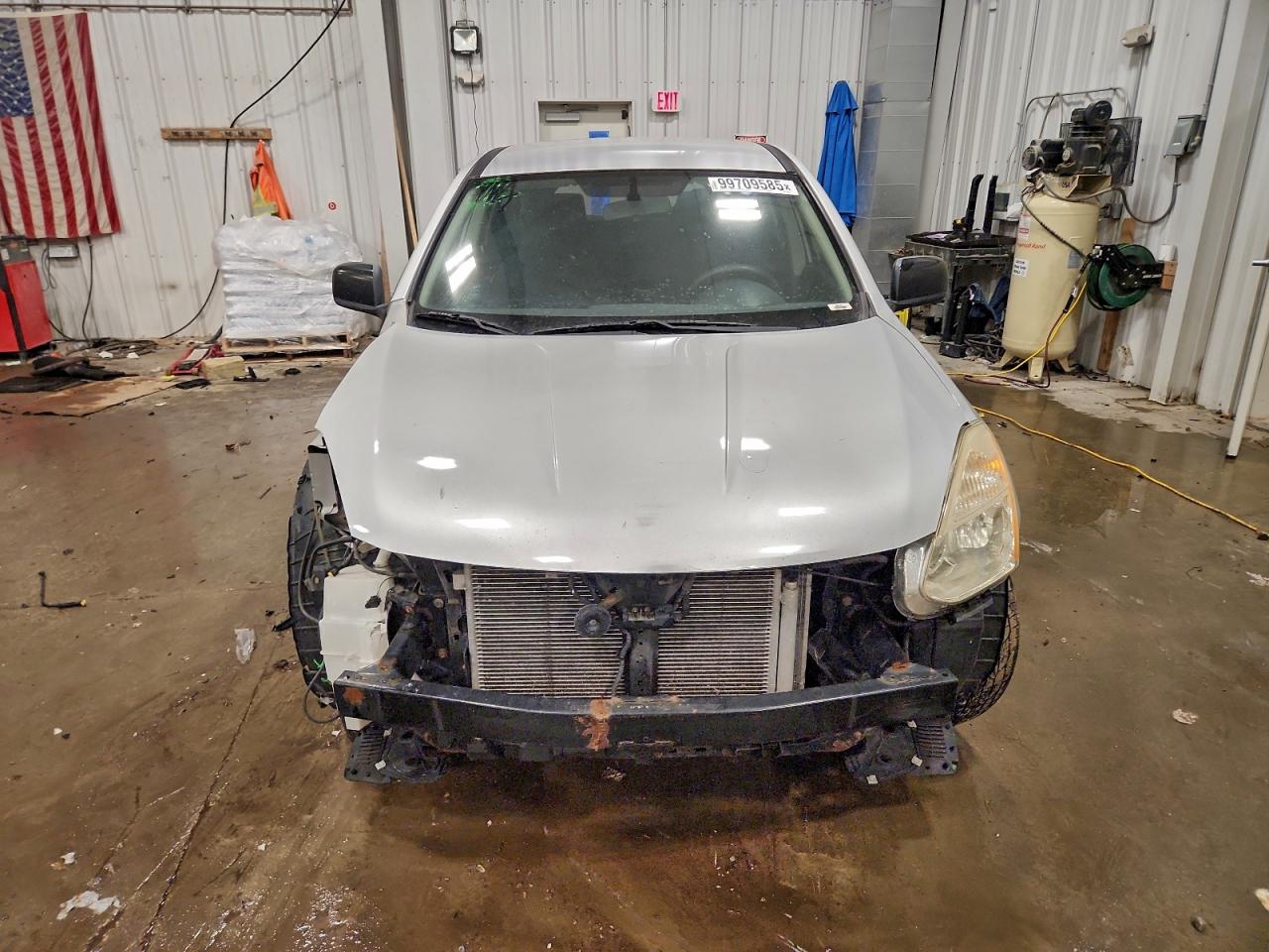 2011 NISSAN ROGUE S photo 5