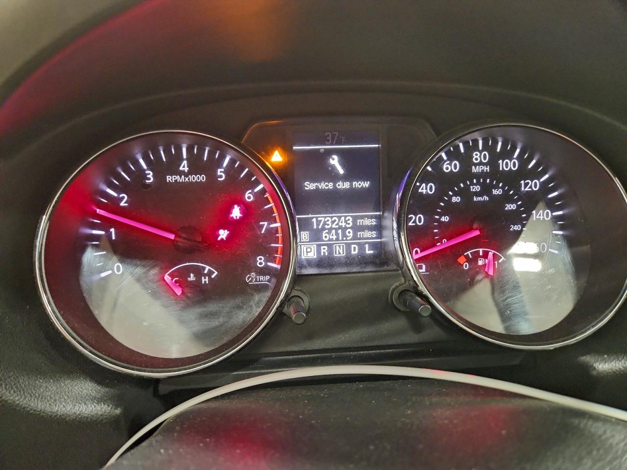 2011 NISSAN ROGUE S photo 9