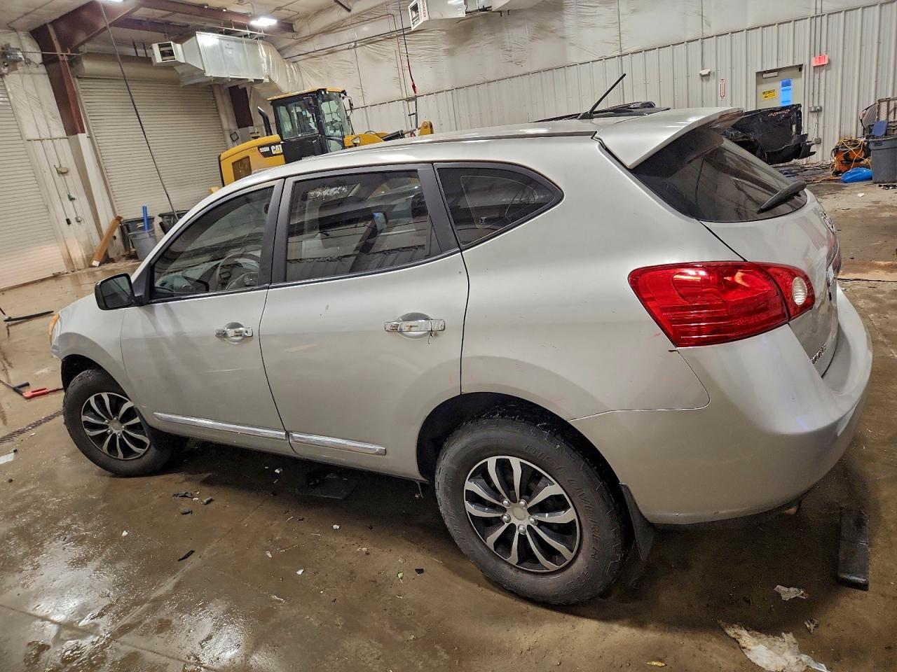 2011 NISSAN ROGUE S photo 2