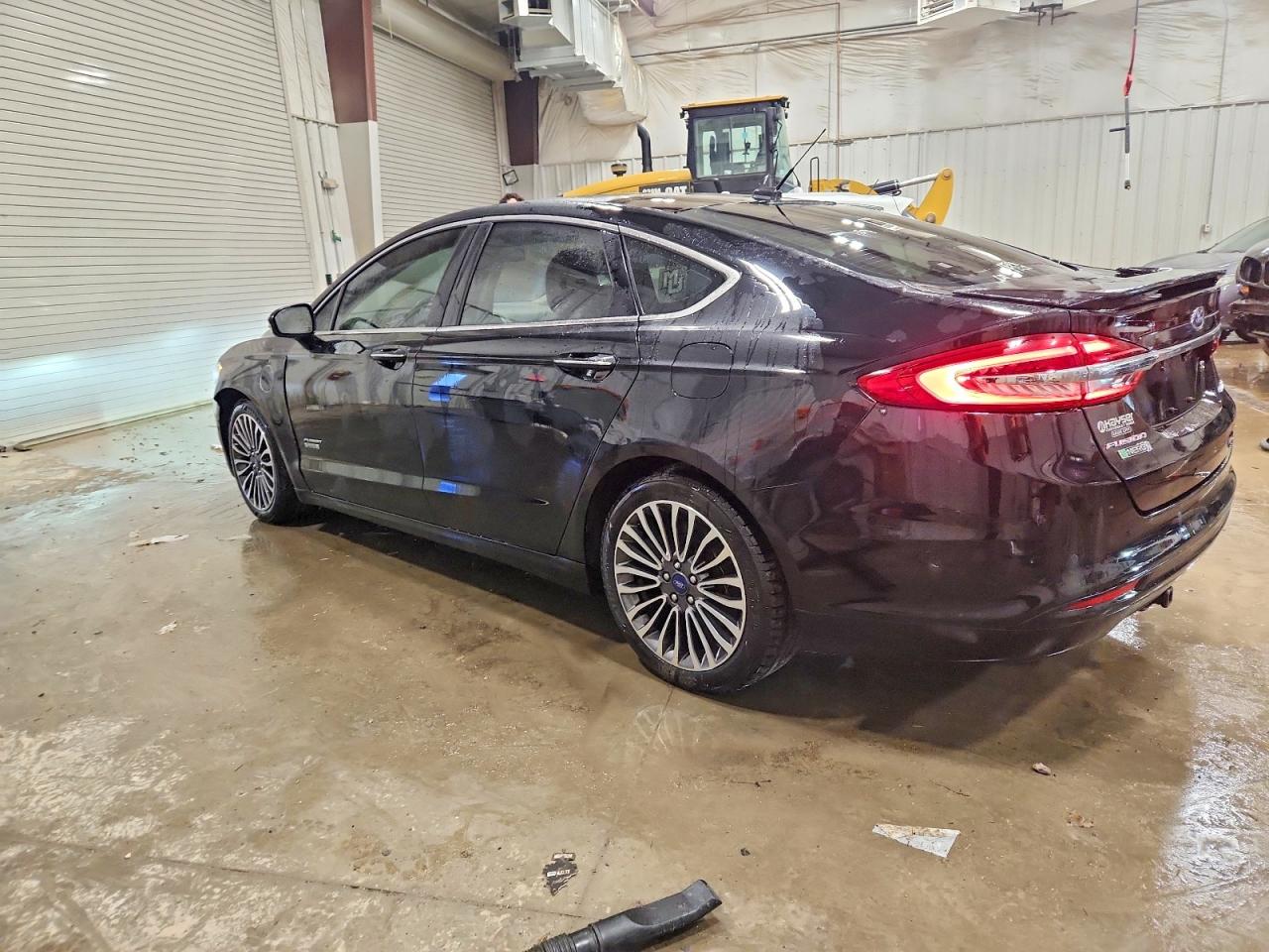 2017 FORD FUSION TITANIUM PHEV photo 2