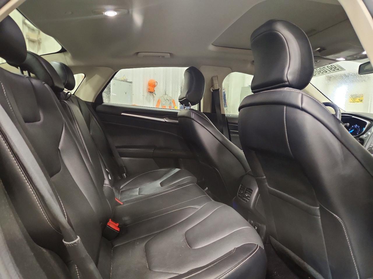 2017 FORD FUSION TITANIUM PHEV photo 10
