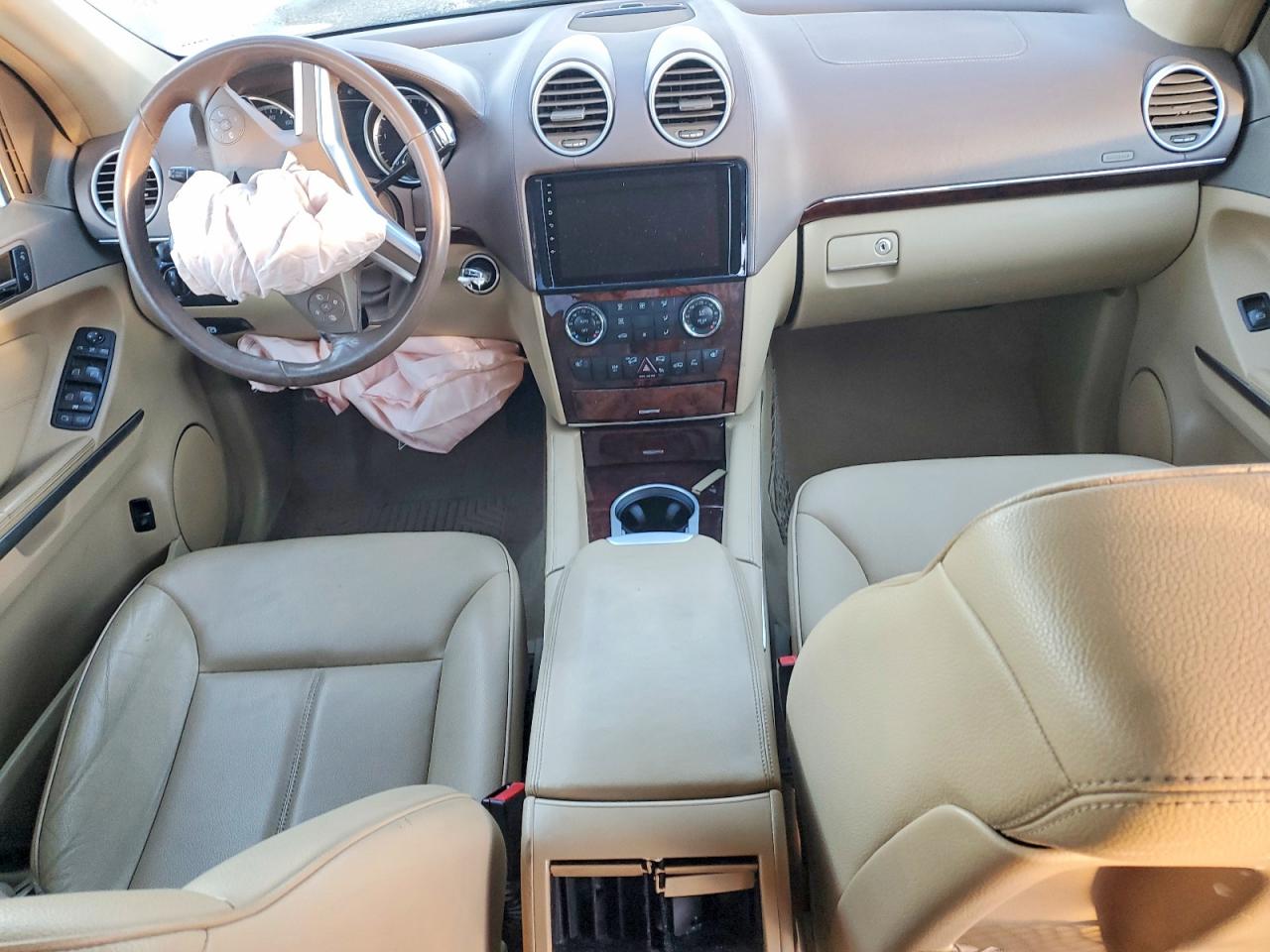 2011 MERCEDES-BENZ GL 350 BLUETEC photo 8