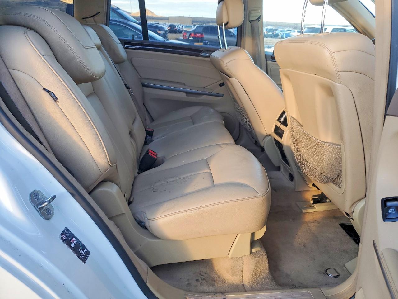 2011 MERCEDES-BENZ GL 350 BLUETEC photo 11