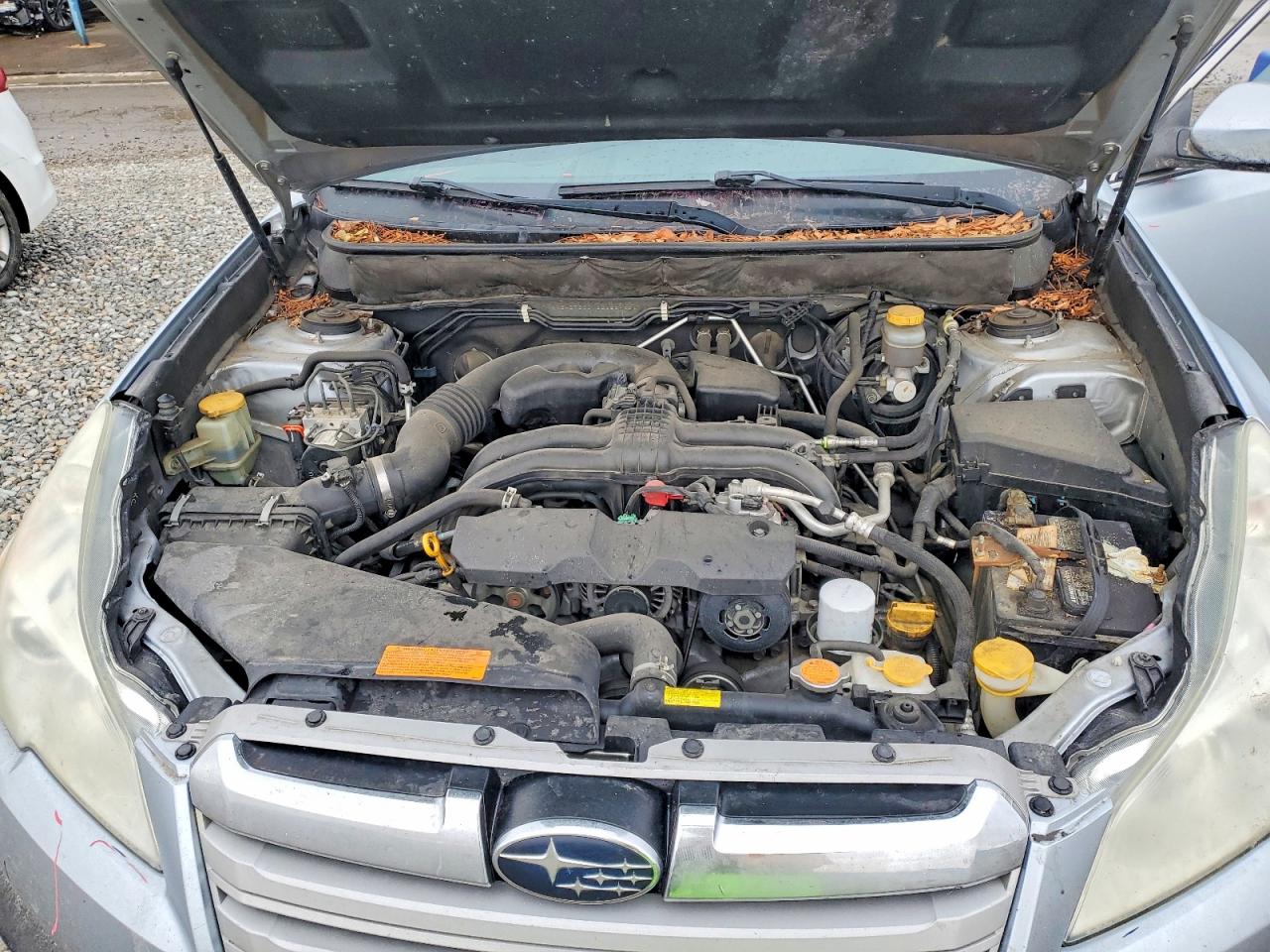 2014 SUBARU OUTBACK 2.5I PREMIUM photo 12