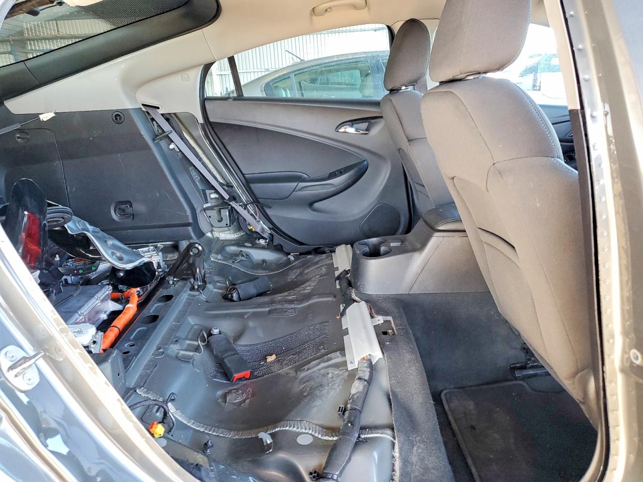 2017 CHEVROLET VOLT LT photo 10