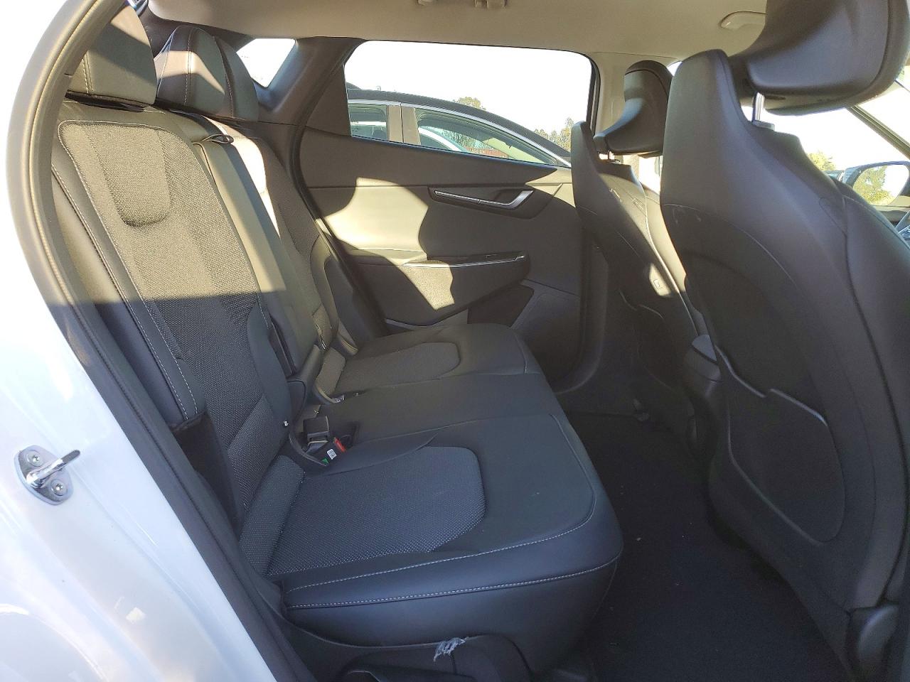 2024 KIA EV6 LIGHT photo 10