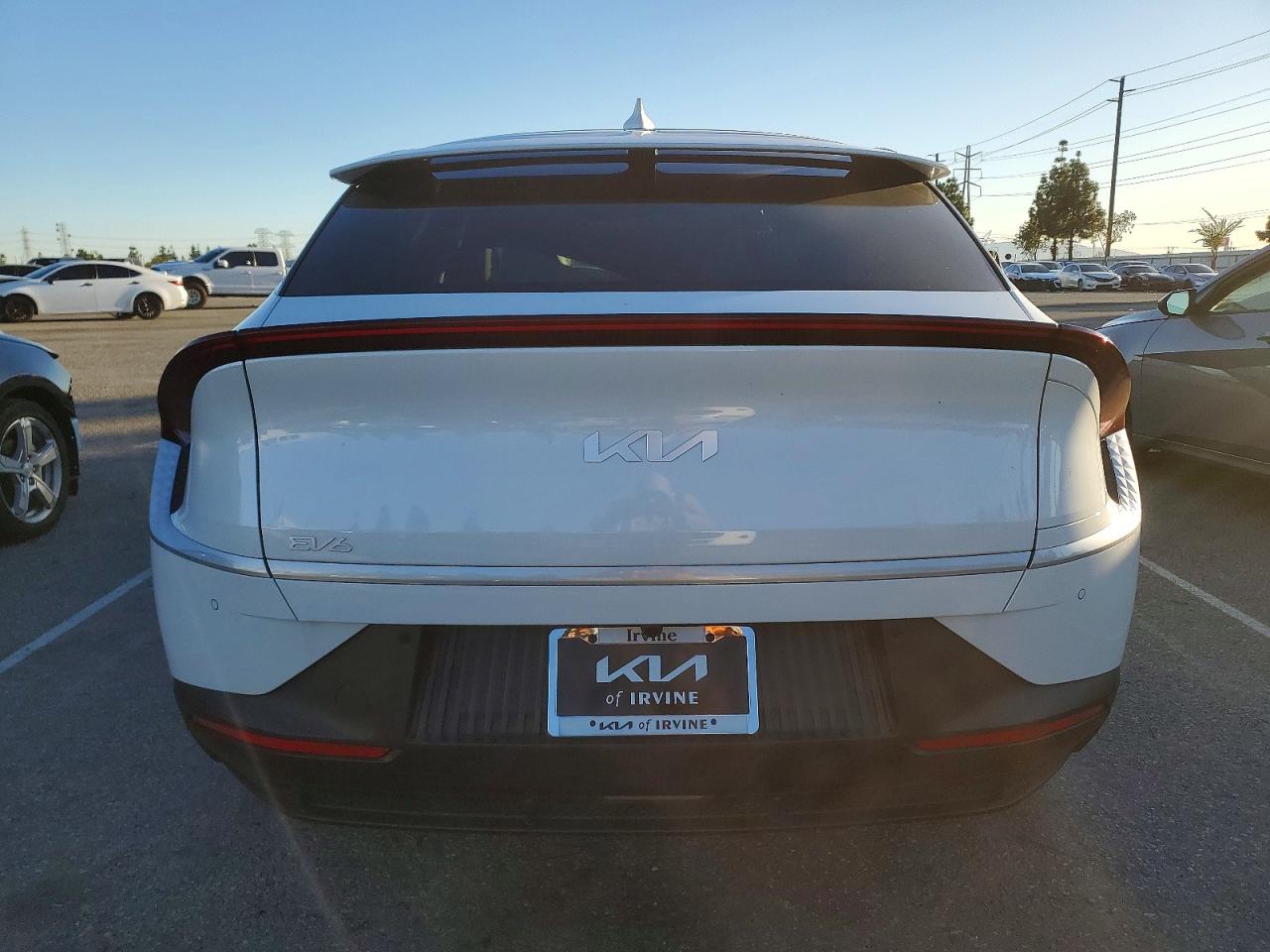 2024 KIA EV6 LIGHT photo 6