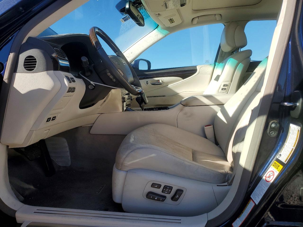 2007 LEXUS LS 460 photo 7