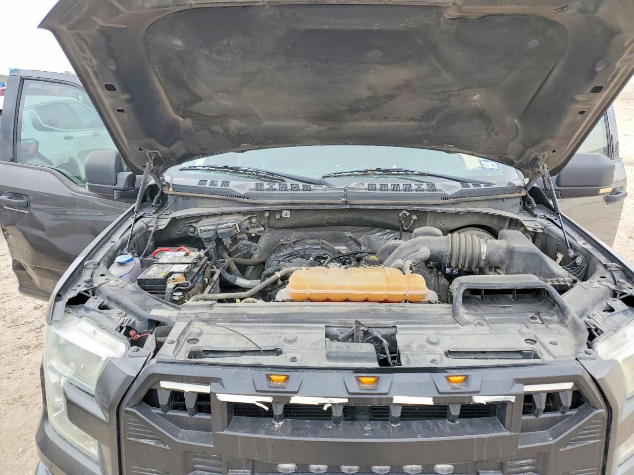 2015 FORD F150 SUPERCREW photo 11