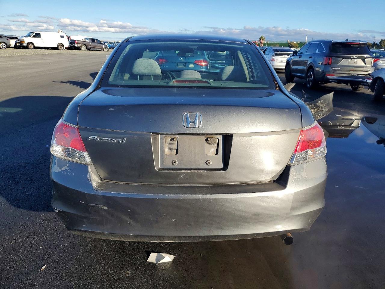 2010 HONDA ACCORD LX photo 6
