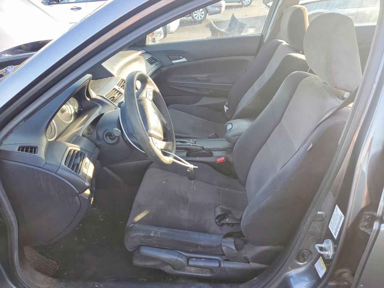 2010 HONDA ACCORD LX photo 7