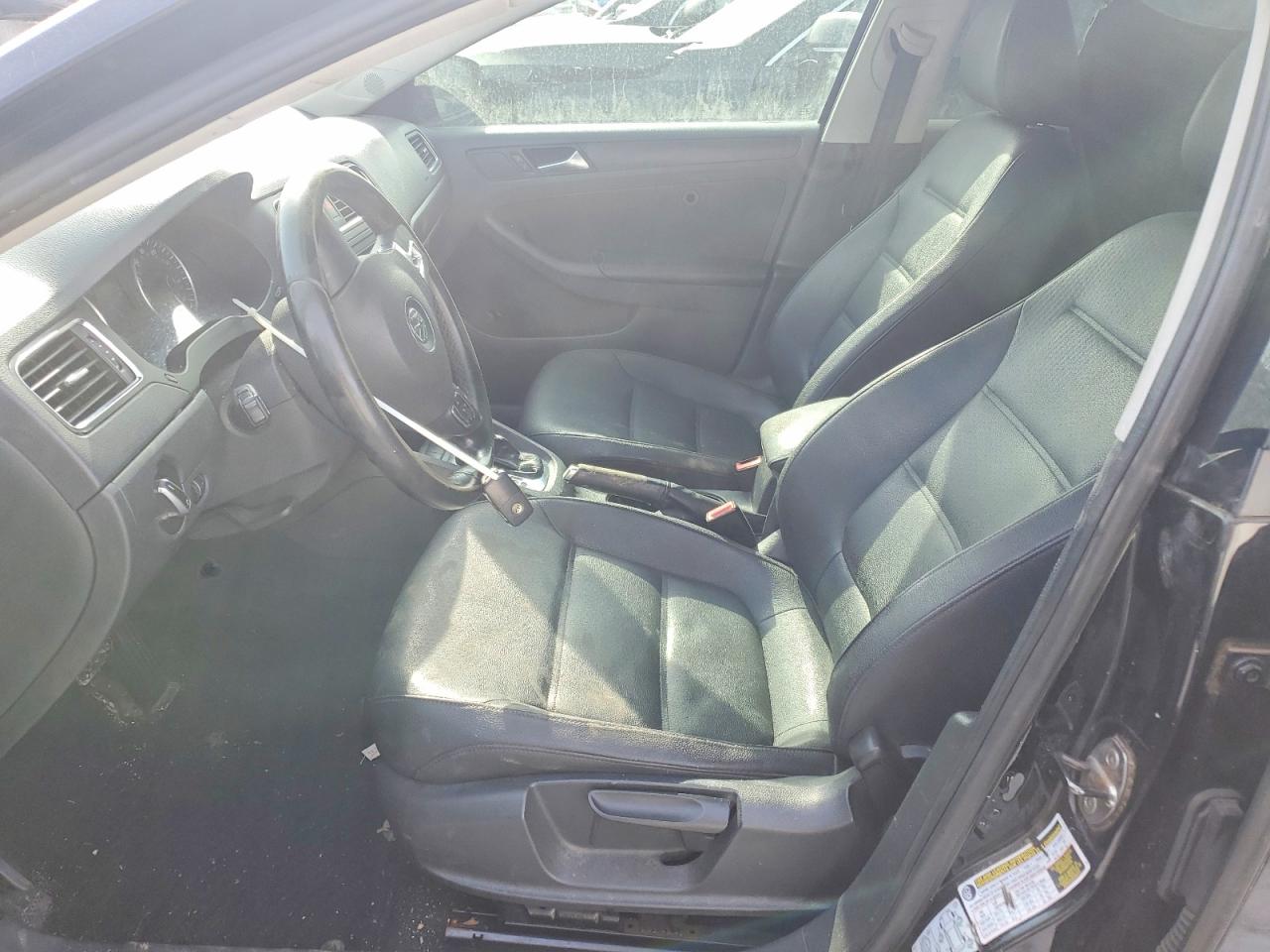 2012 VOLKSWAGEN JETTA SE photo 7