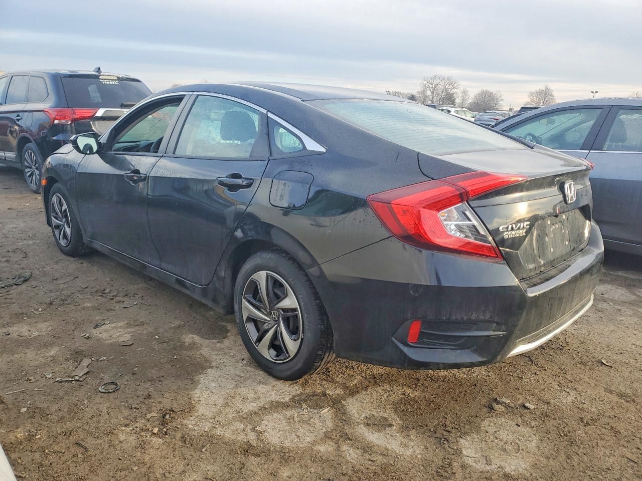 2020 HONDA CIVIC LX photo 2