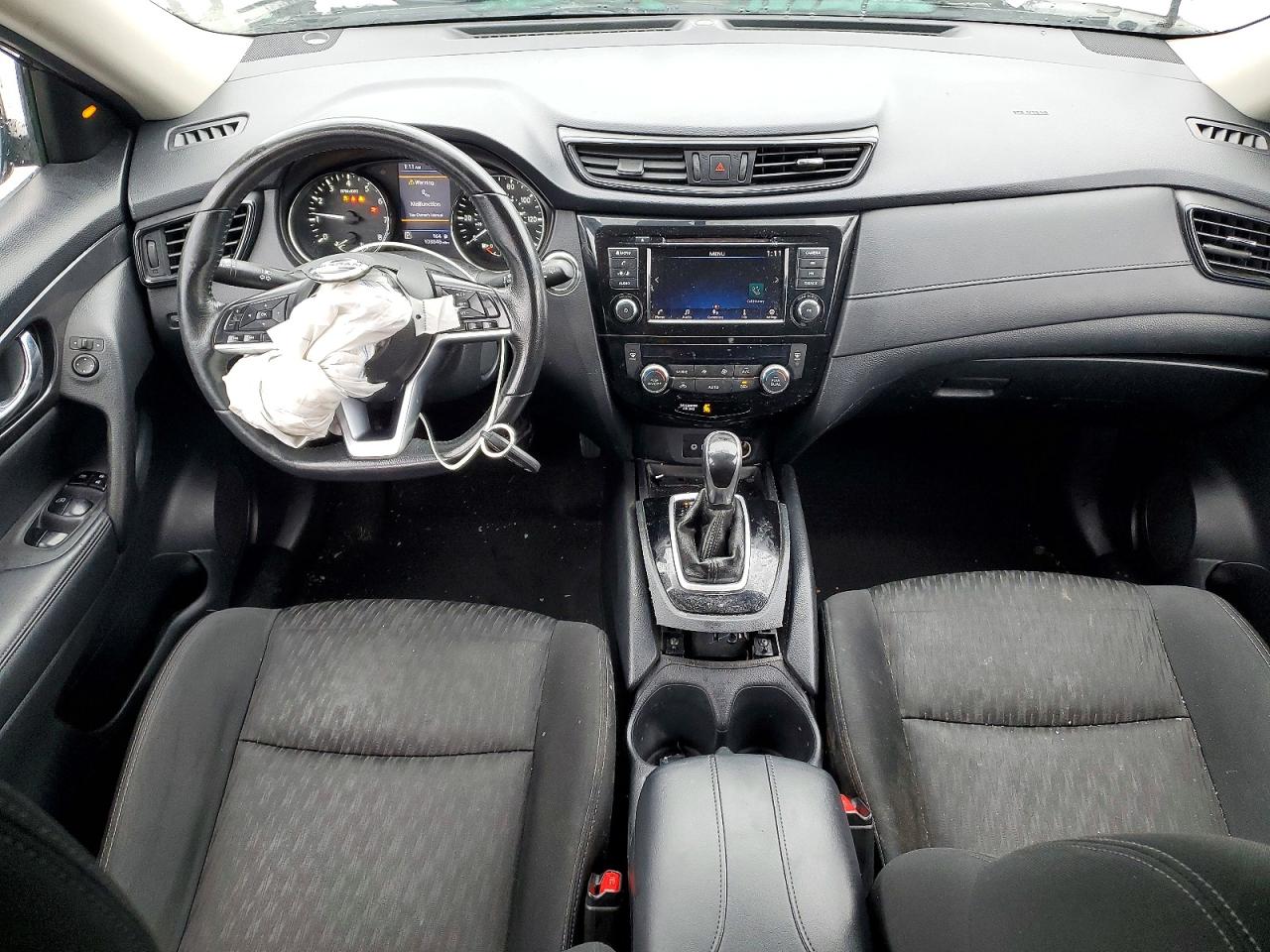 2018 NISSAN ROGUE S photo 8