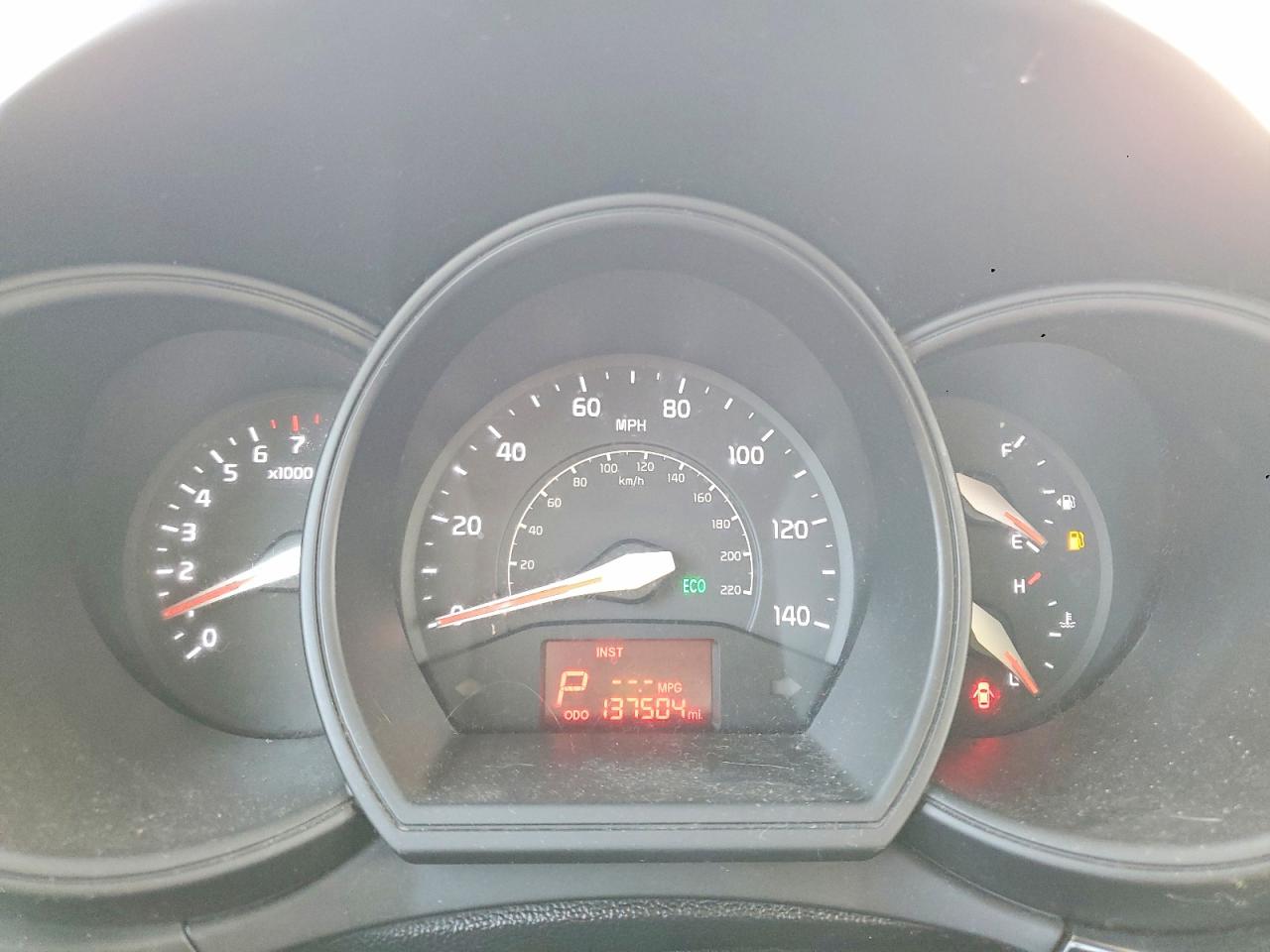 2016 KIA RIO LX photo 9