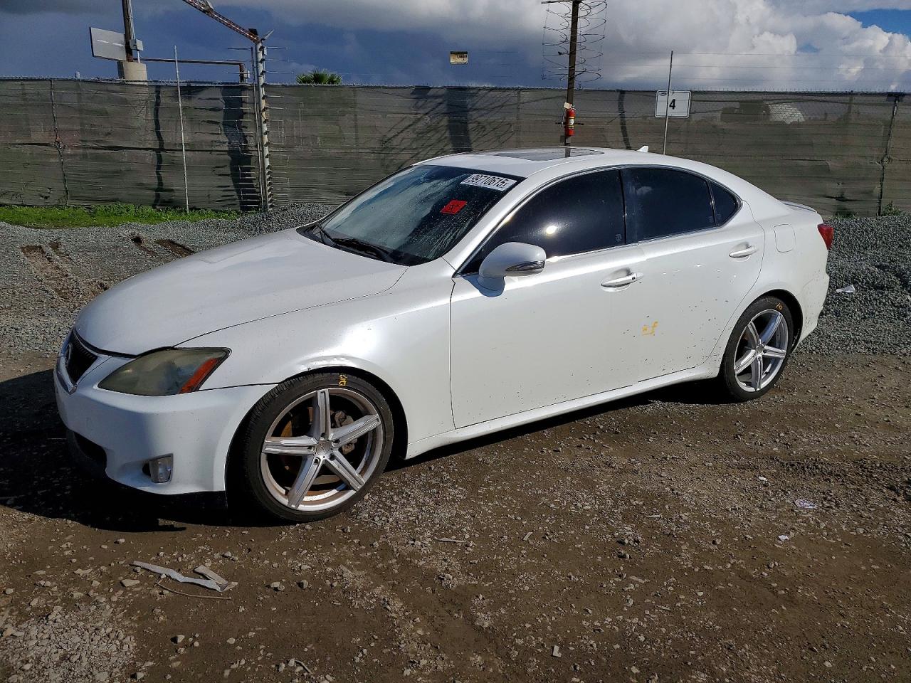 2010 LEXUS IS