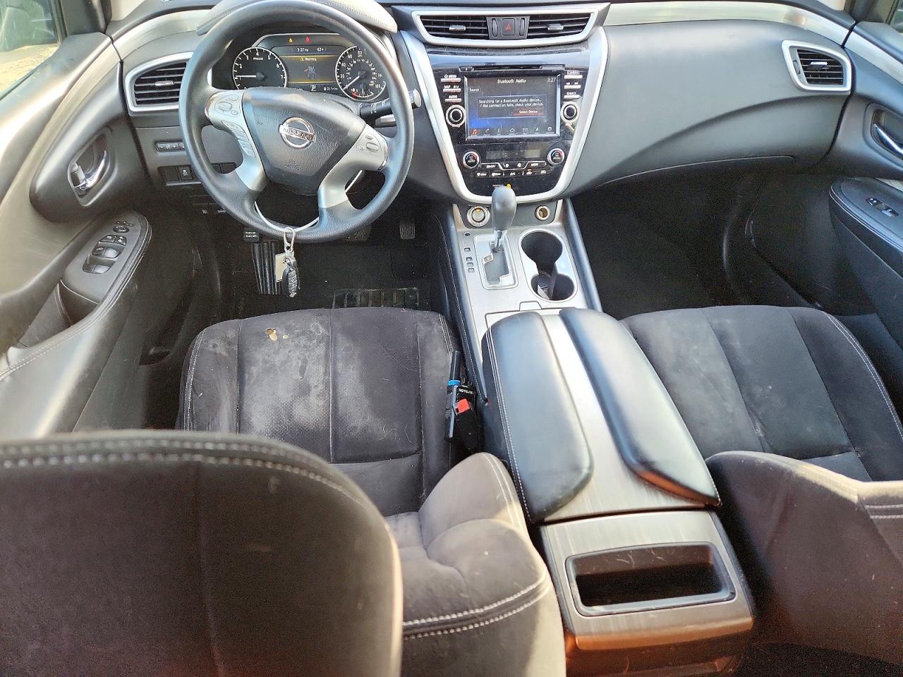 2017 NISSAN MURANO S photo 8