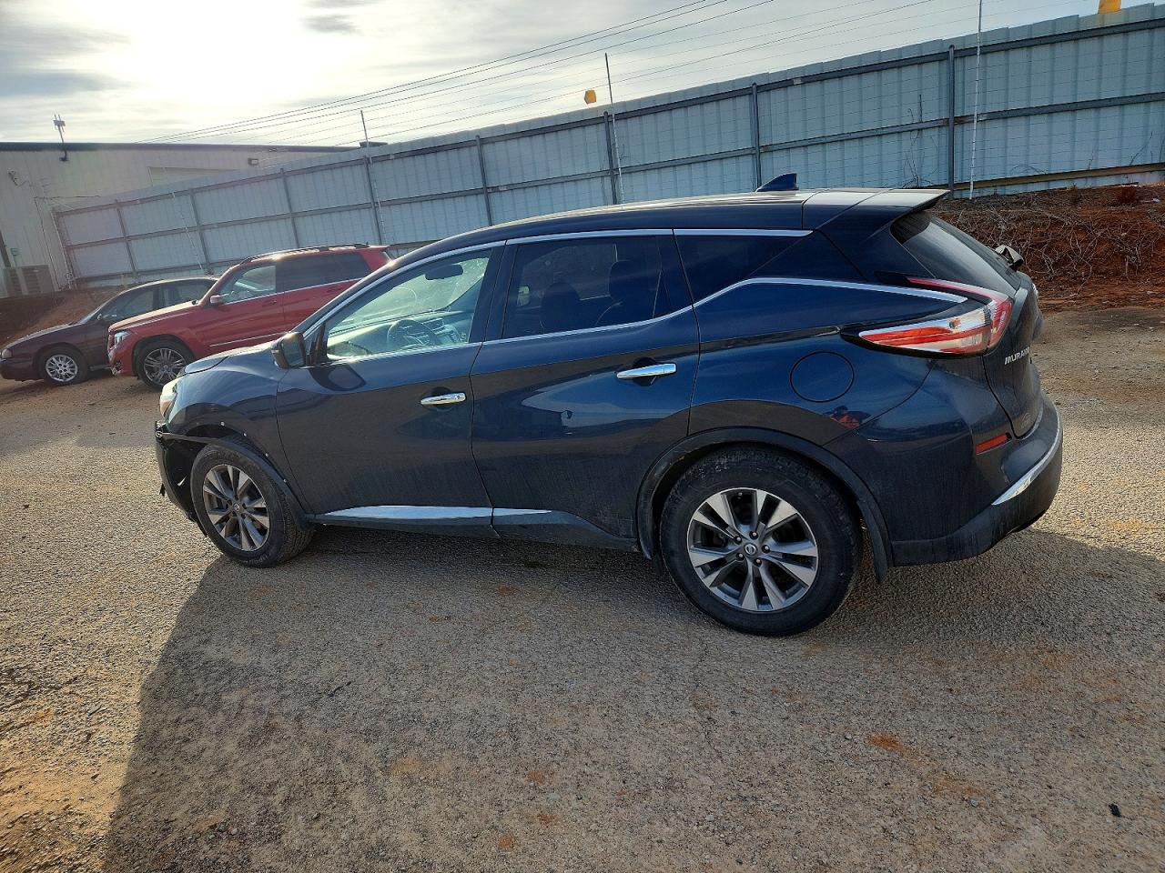 2017 NISSAN MURANO S photo 2