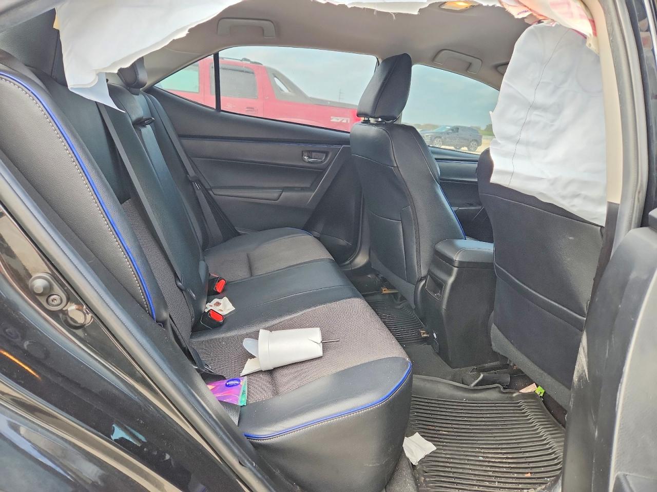2019 TOYOTA COROLLA photo 28