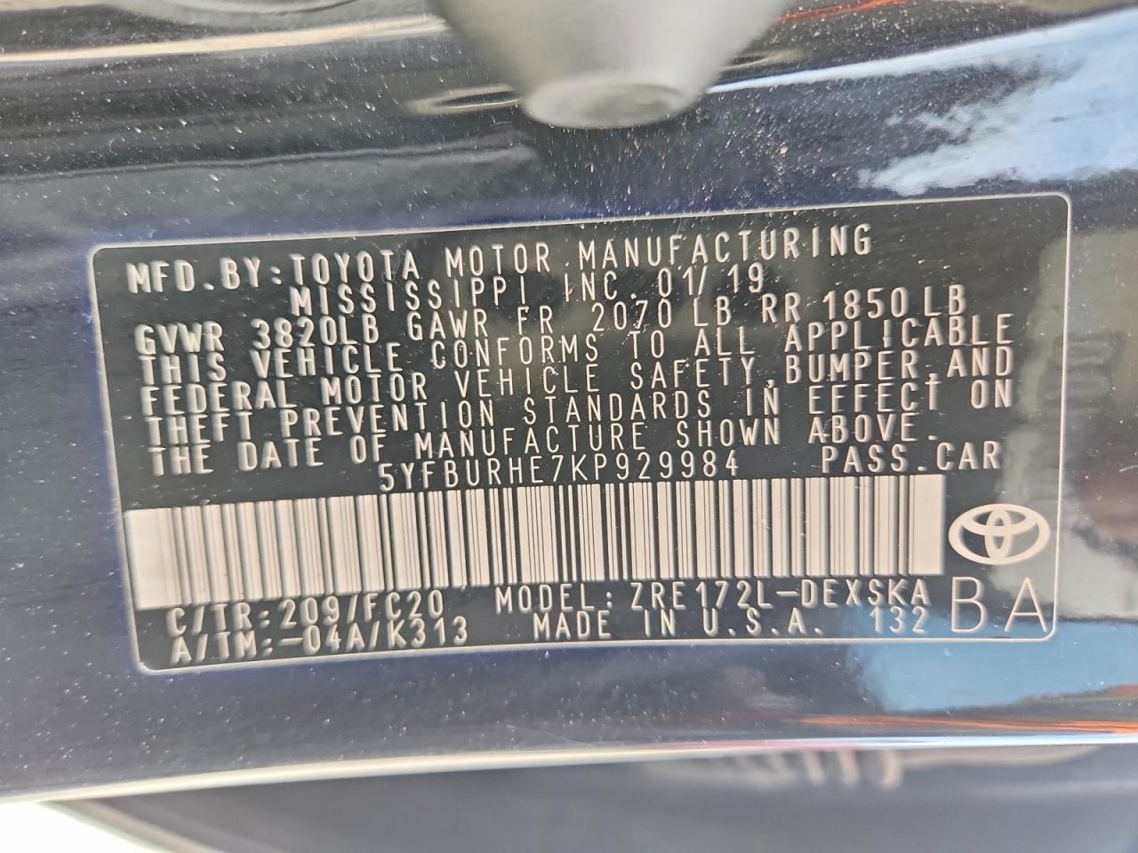 2019 TOYOTA COROLLA photo 34