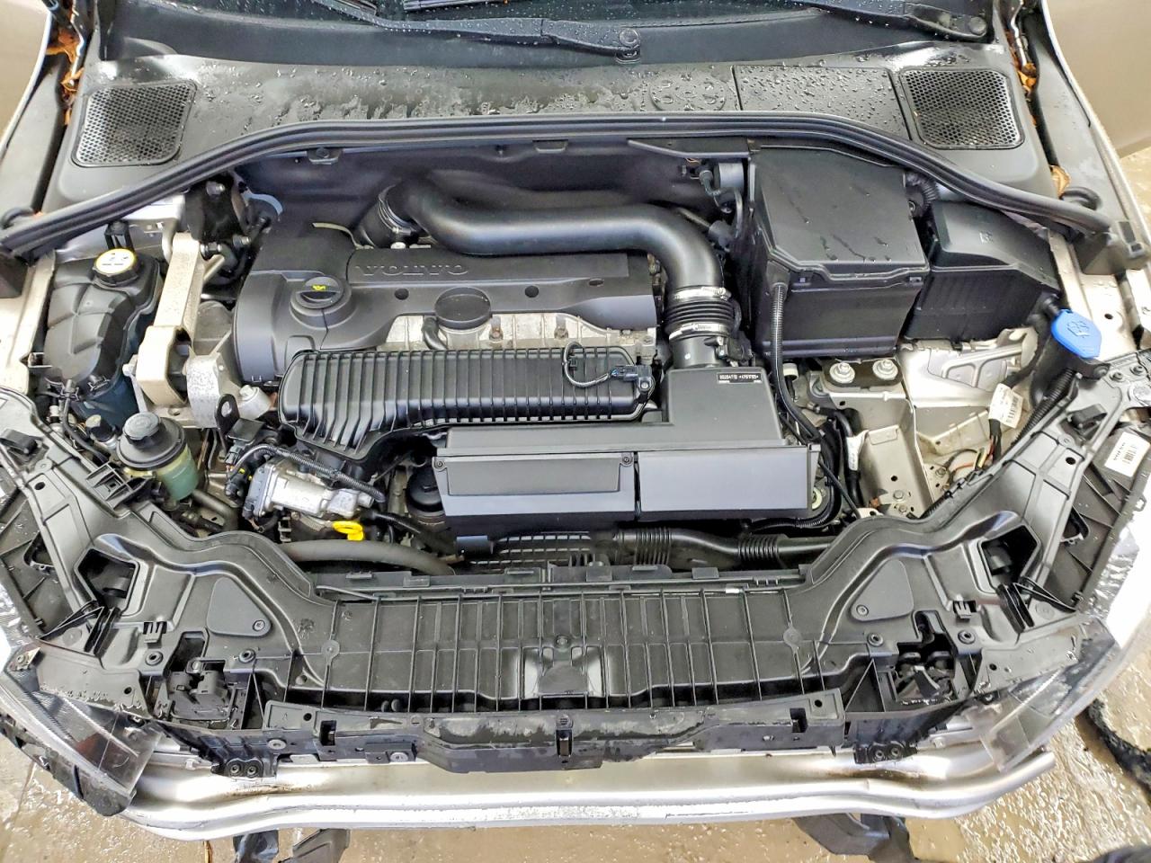 2015 VOLVO S60 PREMIER photo 11