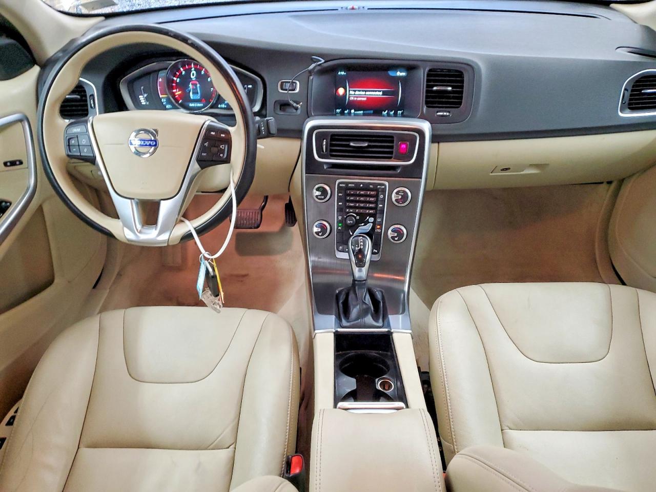 2015 VOLVO S60 PREMIER photo 8