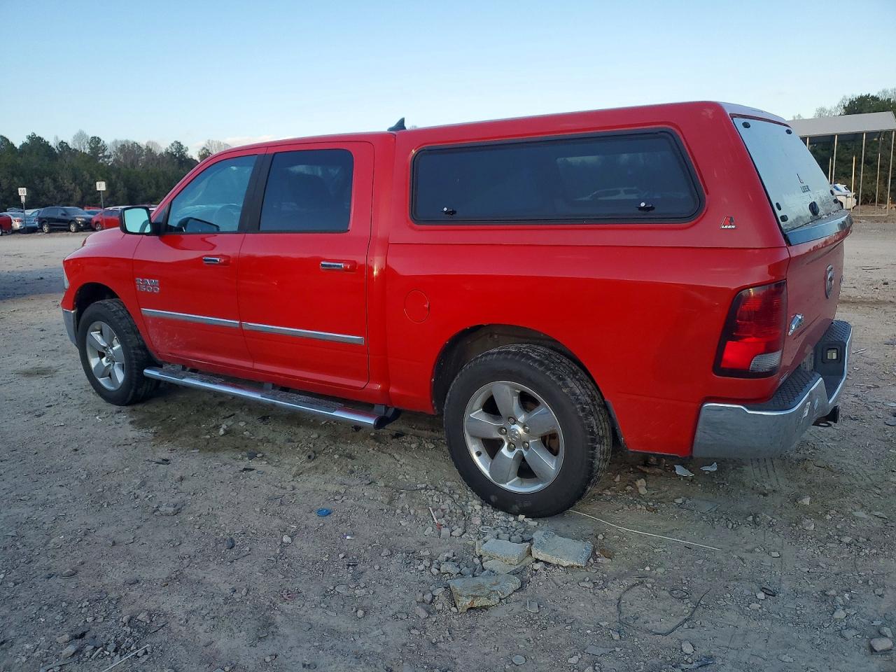 2013 RAM 1500 SLT photo 2