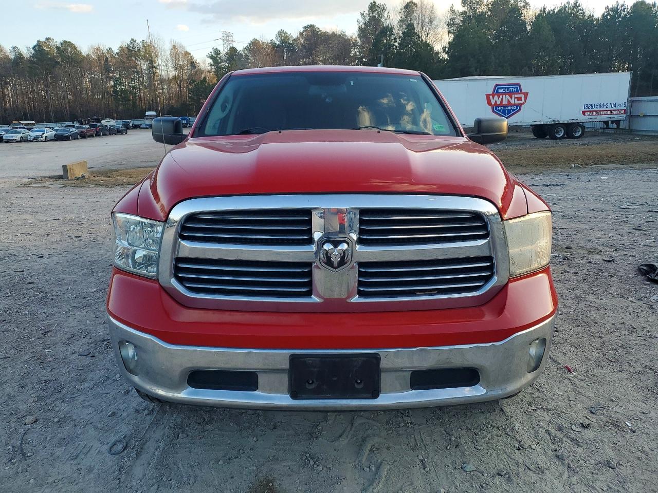 2013 RAM 1500 SLT photo 5