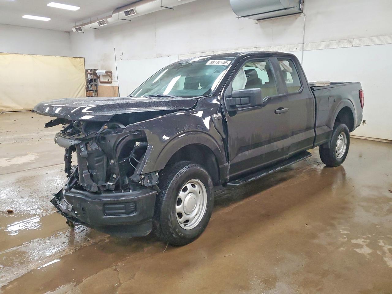 2024 FORD F150